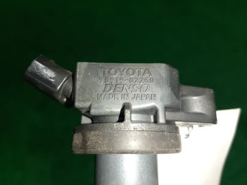 КАТУШКА ЗАЖИГАНИЯ НА TOYOTA RACTIS NCP125 1NZ-FE