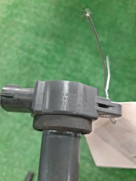 КАТУШКА ЗАЖИГАНИЯ НА MITSUBISHI DELICA D5 CV4W 4B11