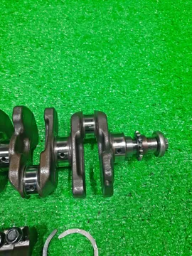 КОЛЕНВАЛ НА TOYOTA BELTA SCP92 2SZ-FE