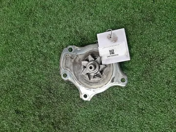 ПОМПА НА TOYOTA VOXY ZRR70 3ZR-FE