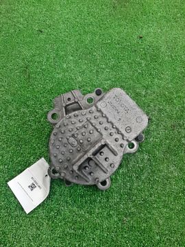 ПОМПА НА TOYOTA PRIUS ZVW30 2ZR-FXE