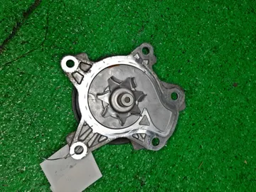 ПОМПА НА TOYOTA ISIS ZGM10G 2ZR-FAE