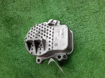 ПОМПА НА TOYOTA AQUA NHP10 1NZ-FXE