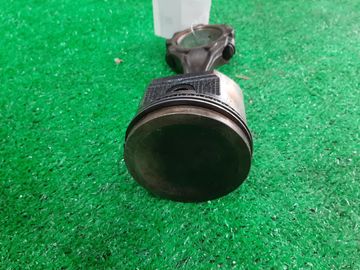 ПОРШЕНЬ НА NISSAN ATLAS H4F23 KA20DE