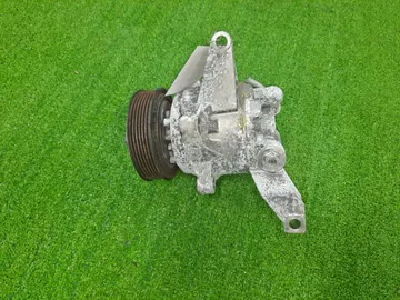 КОМПРЕССОР КОНДИЦИОНЕРА НА SUBARU IMPREZA GP6 FB20