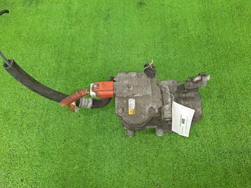 КОМПРЕССОР КОНДИЦИОНЕРА НА TOYOTA AQUA NHP10 1NZ-FXE