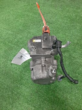 КОМПРЕССОР КОНДИЦИОНЕРА НА TOYOTA PRIUS ZVW30 2ZR-FXE