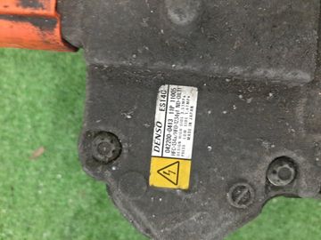 КОМПРЕССОР КОНДИЦИОНЕРА НА TOYOTA PRIUS ZVW30 2ZR-FXE