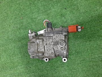 КОМПРЕССОР КОНДИЦИОНЕРА НА TOYOTA PRIUS ZVW30 2ZR-FXE