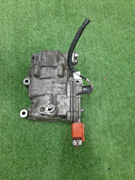 КОМПРЕССОР КОНДИЦИОНЕРА НА TOYOTA PRIUS ZVW30 2ZR-FXE