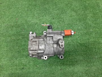КОМПРЕССОР КОНДИЦИОНЕРА НА TOYOTA PRIUS ZVW30 2ZR-FXE