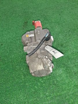 КОМПРЕССОР КОНДИЦИОНЕРА НА TOYOTA AQUA NHP10 1NZ-FXE