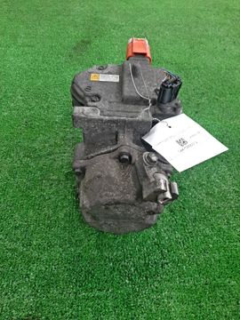 КОМПРЕССОР КОНДИЦИОНЕРА НА TOYOTA AQUA NHP10 1NZ-FXE