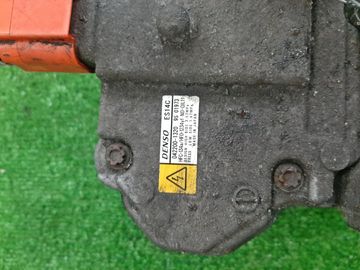КОМПРЕССОР КОНДИЦИОНЕРА НА TOYOTA PRIUS ZVW30 2ZR-FXE