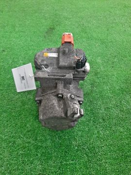 КОМПРЕССОР КОНДИЦИОНЕРА НА TOYOTA AQUA NHP10 1NZ-FXE