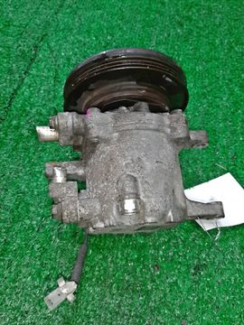КОМПРЕССОР КОНДИЦИОНЕРА НА DAIHATSU HIJET S331V KF