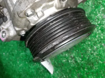 КОМПРЕССОР КОНДИЦИОНЕРА НА AUDI A4 8EC ALT