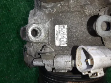 КОМПРЕССОР КОНДИЦИОНЕРА НА TOYOTA BLADE GRE156H 2GR-FE