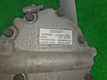 КОМПРЕССОР КОНДИЦИОНЕРА НА DAIHATSU BOON M700S 1KR-FE