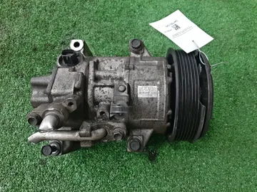 КОМПРЕССОР КОНДИЦИОНЕРА НА TOYOTA AVENSIS AZT255 1AZ-FSE