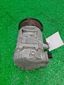 КОМПРЕССОР КОНДИЦИОНЕРА НА TOYOTA VANGUARD ACA33 2AZ-FE