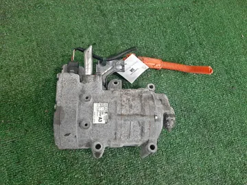КОМПРЕССОР КОНДИЦИОНЕРА НА HONDA FIT GP5 LEB