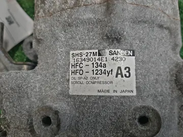 КОМПРЕССОР КОНДИЦИОНЕРА НА HONDA FIT GP5 LEB