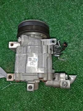 КОМПРЕССОР КОНДИЦИОНЕРА НА SUBARU EXIGA YA4 EJ204