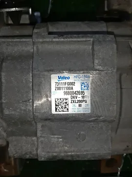 КОМПРЕССОР КОНДИЦИОНЕРА НА SUBARU EXIGA YA4 EJ204