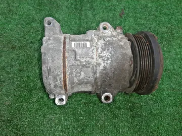 КОМПРЕССОР КОНДИЦИОНЕРА НА TOYOTA NOAH ZRR75G 3ZR-FAE