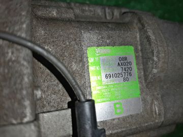 КОМПРЕССОР КОНДИЦИОНЕРА НА NISSAN CUBE BZ11 CR14DE