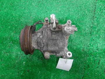 КОМПРЕССОР КОНДИЦИОНЕРА НА TOYOTA BB NCP35 1NZ-FE