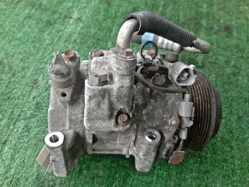 КОМПРЕССОР КОНДИЦИОНЕРА НА TOYOTA ESTIMA GSR55W 2GR-FE