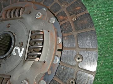 КОРЗИНА СЦЕПЛЕНИЯ НА TOYOTA HIACE LH90 2L