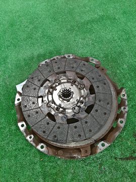 КОРЗИНА СЦЕПЛЕНИЯ НА MITSUBISHI FUSO FH21G 6M61