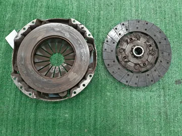 КОРЗИНА СЦЕПЛЕНИЯ НА MITSUBISHI CANTER FE50E 4M51