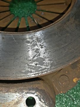 КОРЗИНА СЦЕПЛЕНИЯ НА ISUZU ELF NKR58 4BE1