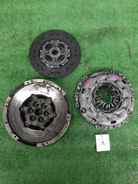 МАХОВИК НА MAZDA ATENZA GG3P L3-VDT