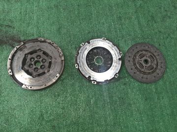 МАХОВИК НА MAZDA AXELA BL3FW L3-VDT