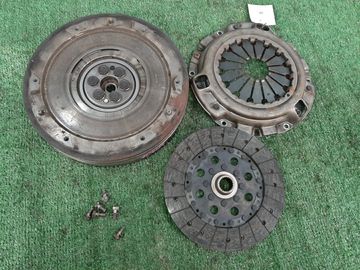 МАХОВИК НА MITSUBISHI PAJERO V24W 4D56T