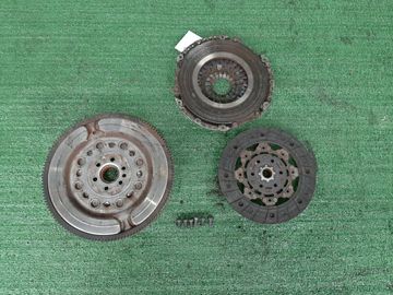 МАХОВИК НА PEUGEOT 208 A9 EP6CDTX