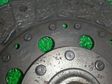 МАХОВИК НА MITSUBISHI PAJERO IO H76W 4G93