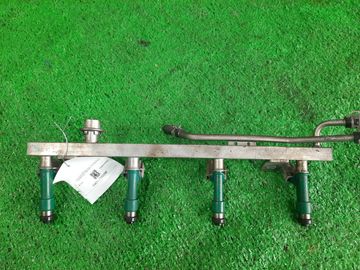 ИНЖЕКТОР НА SUZUKI ESCUDO TDA4W J24B