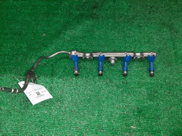 ИНЖЕКТОР НА TOYOTA RACTIS NCP125 1NZ-FE