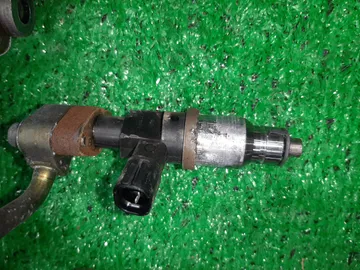 ИНЖЕКТОР НА NISSAN PRIMERA QP11 QG18DD