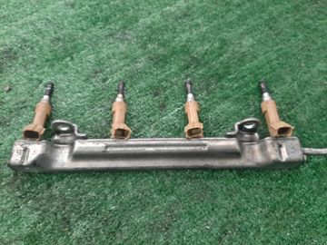 ИНЖЕКТОР НА TOYOTA COROLLA RUMION ZRE152N 2ZR-FAE