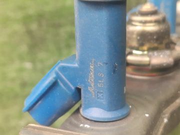 ИНЖЕКТОР НА TOYOTA SIENTA NCP81G 1NZ-FE