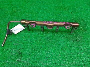 ИНЖЕКТОР НА TOYOTA WISH ZNE10G 1ZZ-FE