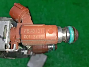 ИНЖЕКТОР НА NISSAN MARCH AK12 CR12DE