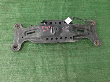 БАЛКА НА TOYOTA HARRIER MCU31W 1MZ-FE